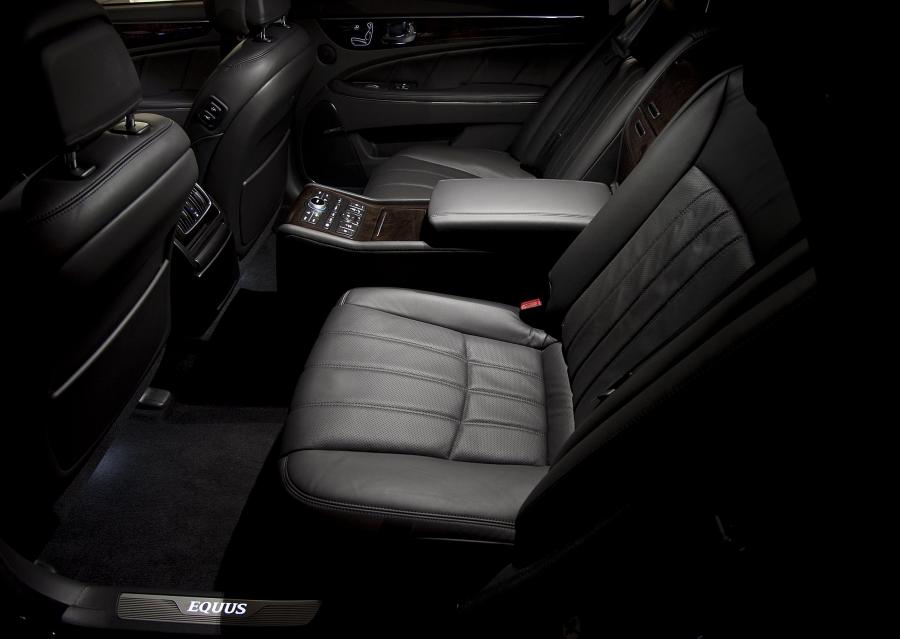  Hyundai Equus 2009 года  (фото 57 из 128)